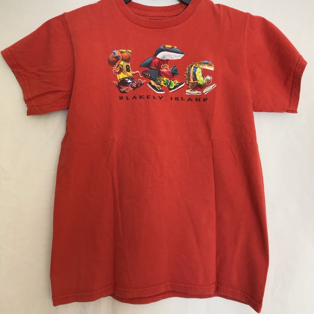 casual everyday tee